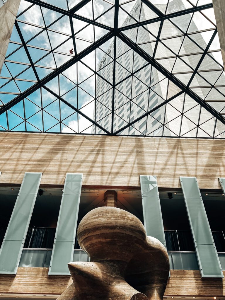 image of the intercontinental downtown miami hotel atrium